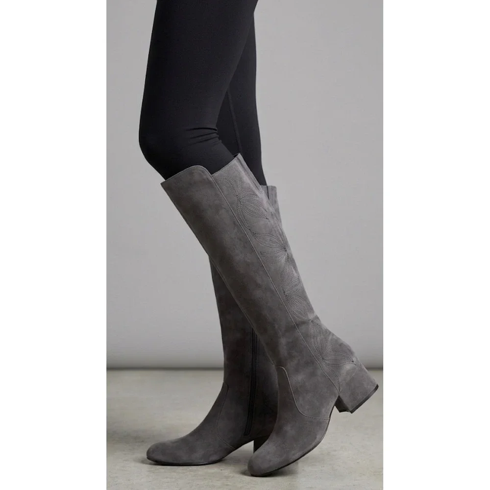Marc Fisher LTD Grey Suede Embroidered Over The Knee Boots Block Heel Size 7M